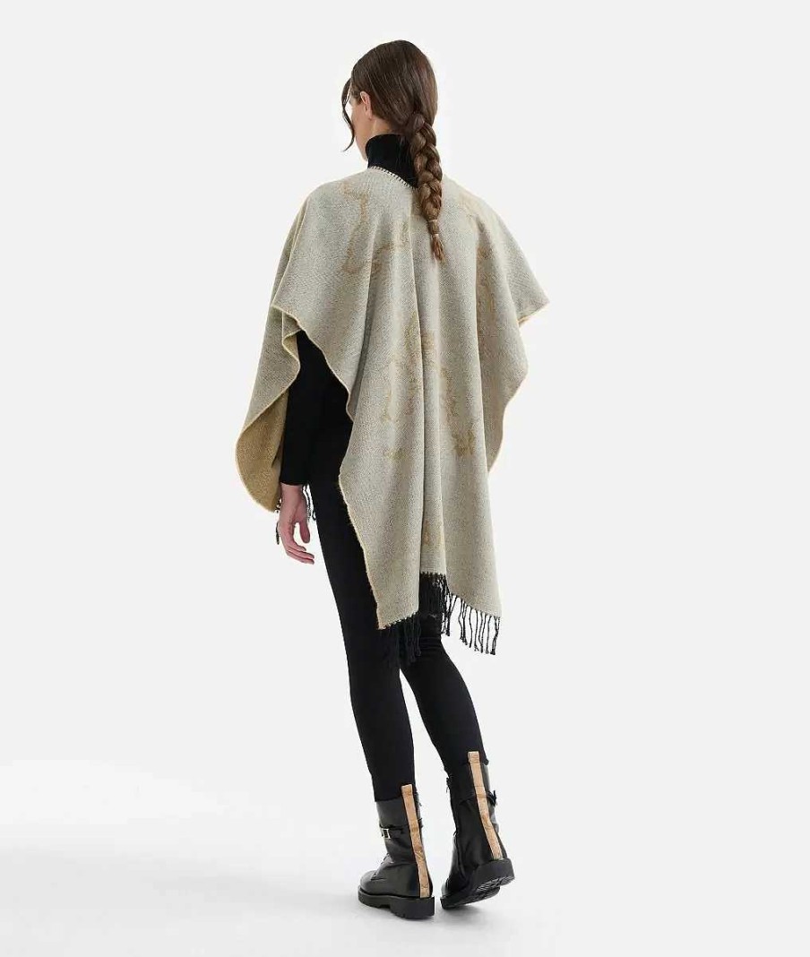 Alviero Martini Poncho & Mantelle | Mantella Geo Filetti 80 X 180 Naturale